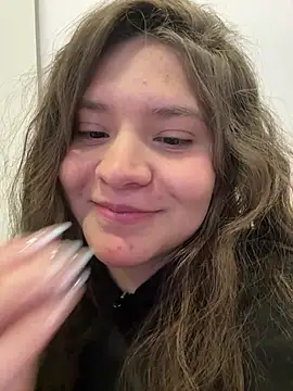 Emilyybennet  online show from 4, 6, 2026