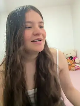 Emilyybennet  online show from 15, 6, 2026
