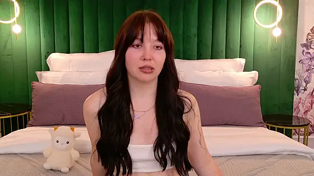 VanessaFields online show from 19, 9, 2025