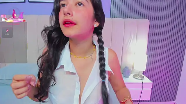 Ivy petit online show from 22, 7, 2026