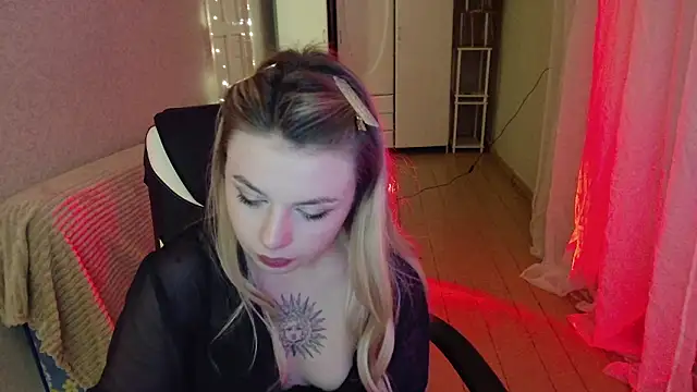 Snapshot of AngelicaHollywood chatting on 14, 2, 2026 AngelicaHollywood online show from 14, 2, 2026