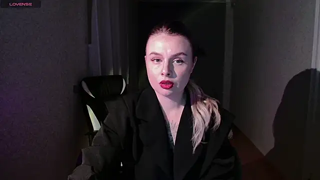 Snapshot of AngelicaHollywood chatting on 3, 6, 2026 AngelicaHollywood online show from 3, 6, 2026