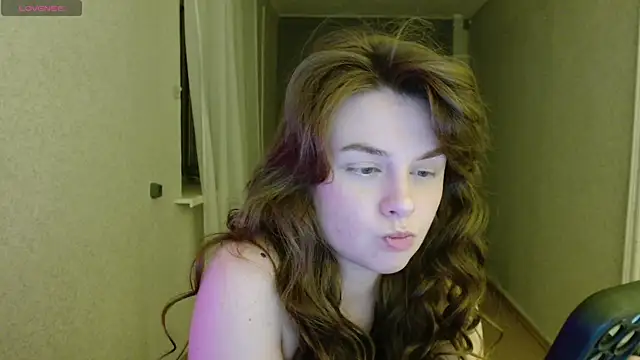 Snapshot of AngelicaHollywood chatting on 4, 7, 2026 AngelicaHollywood online show from 4, 7, 2026
