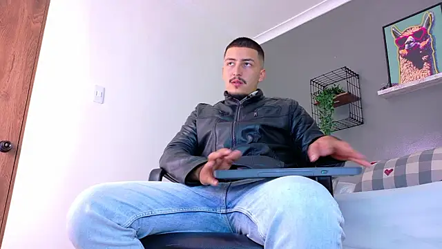 MrFox   online show from 8, 3, 2026