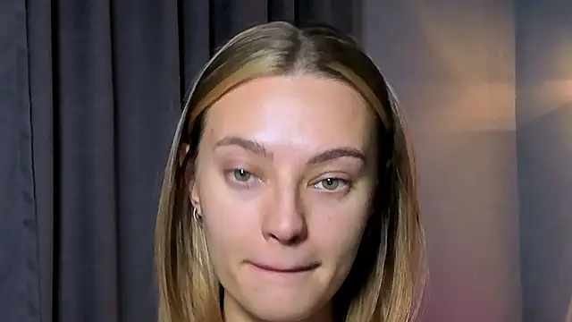 OliviaReece online show from 18, 12, 2025