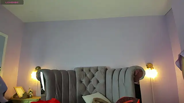 Emilia Bons online show from 14, 3, 2026