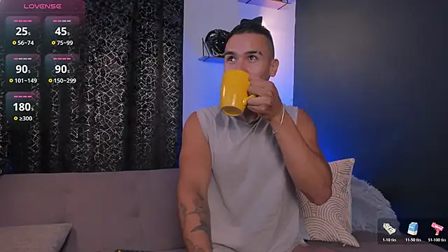 MarkSantozz online show from 24, 10, 2025