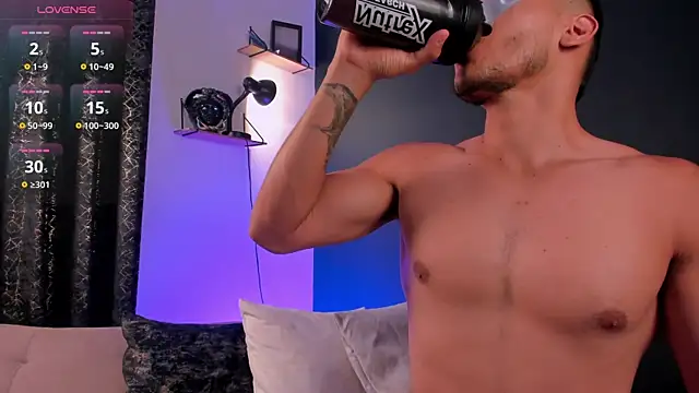 MarkSantozz online show from 25, 11, 2025