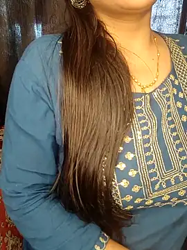 Snapshot of officialbhabhi chatting on 10, 9, 2025 officialbhabhi online show from 10, 9, 2025