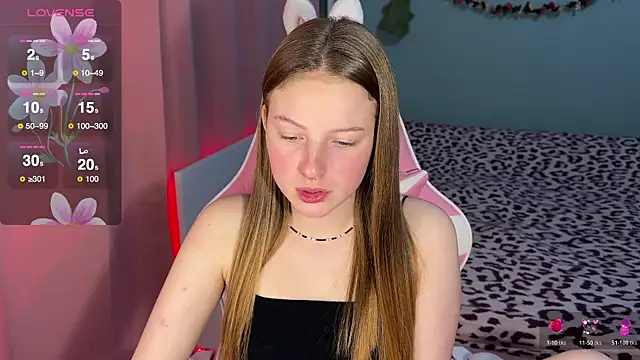 stefaniyaaa online show from 17, 10, 2025