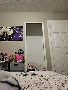 chocolate bella online show from 25, 10, 2025