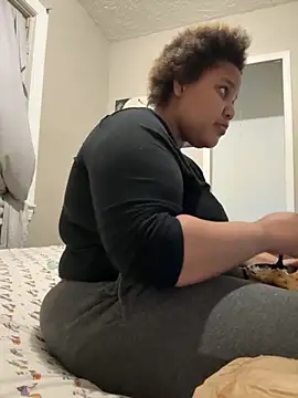 chocolate bella online show from 26, 10, 2025