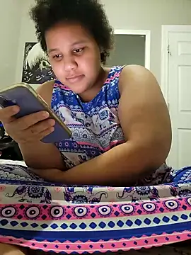 chocolate bella online show from 6, 1, 2026