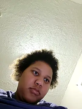 chocolate bella online show from 10, 10, 2025