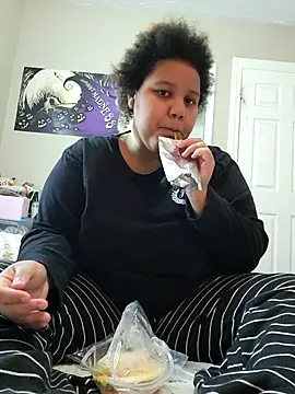 chocolate bella online show from 16, 11, 2025