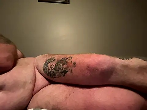 Reggyrabbit online show from 30, 10, 2025