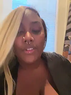 Cocomamii1 online show from 2, 6, 2026