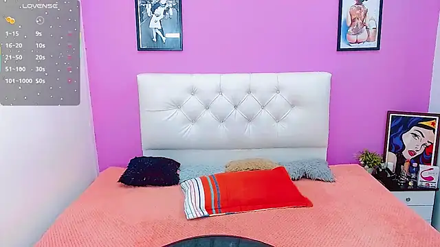 Snapshot of Azley_sweet chatting on 17, 9, 2025 Azley sweet online show from 17, 9, 2025