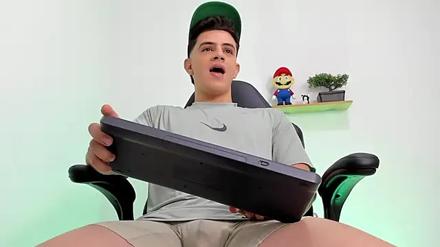 Mikecooper online show from 12, 1, 2026