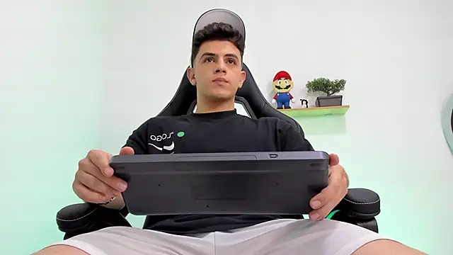 Mikecooper online show from 5, 2, 2026