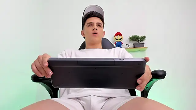 Mikecooper online show from 17, 1, 2026