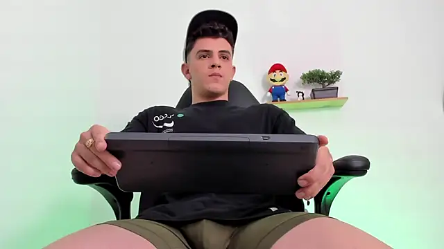 Mikecooper online show from 6, 11, 2025