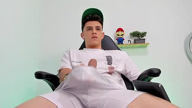 Mikecooper online show from 17, 10, 2025