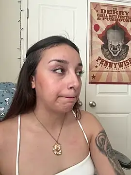 CharmingMaddie online show from 25, 3, 2026