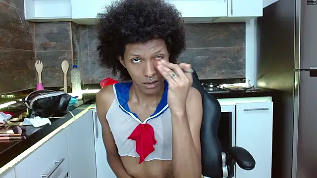 Snapshot of Violett_Salvatore chatting on 1, 2, 2026 Violett Salvatore online show from 1, 2, 2026