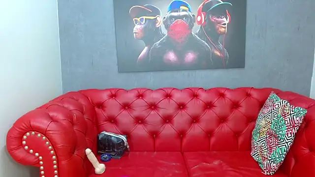 Violett Salvatore online show from 12, 11, 2025