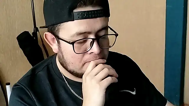 Esteban wolf online show from 22, 2, 2026