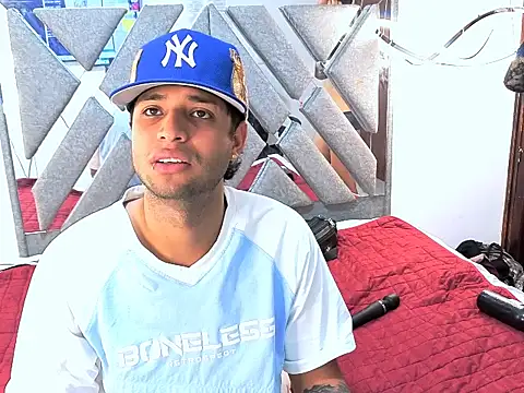 bamby kitty online show from 18, 11, 2025