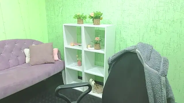 Sabina Ros online show from 2, 12, 2025