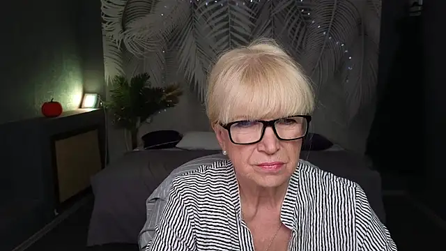 Sabina Ros online show from 27, 9, 2025