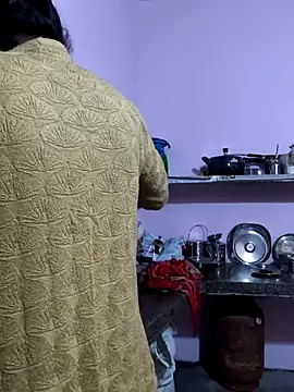 Love-pari077 online show from 14, 11, 2025