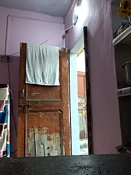 Love-pari077 online show from 18, 10, 2025