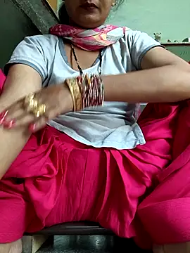 Love-pari077 online show from 10, 10, 2025