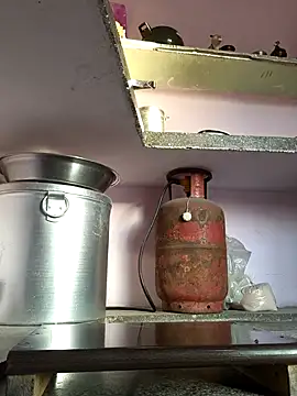 Love-pari077 online show from 14, 4, 2026