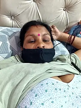 Love-pari077 online show from 4, 4, 2026