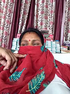 Love-pari077 online show from 13, 4, 2026