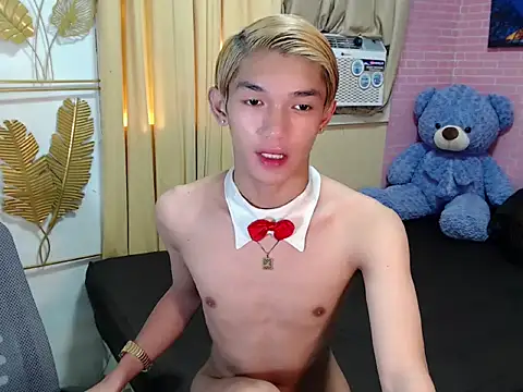 fuckerfriendsxx online show from 29, 4, 2026