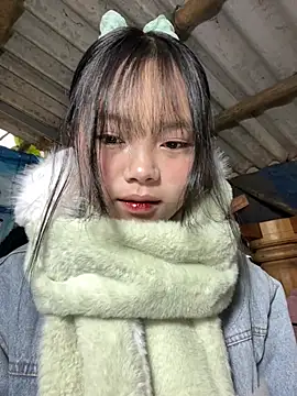 Snapshot of AdamLazis chatting on 10, 2, 2026 AdamLazis online show from 10, 2, 2026