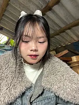 Snapshot of AdamLazis chatting on 6, 2, 2026 AdamLazis online show from 6, 2, 2026