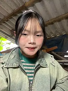 AdamLazis online show from 4, 12, 2025