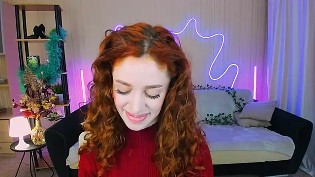 ChristinaConteeree online show from 13, 11, 2025