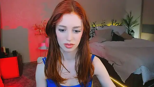 ChristinaConteeree online show from 22, 11, 2025