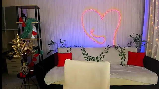 Snapshot of ChristinaConteeree chatting on 12, 6, 2026 ChristinaConteeree online show from 12, 6, 2026