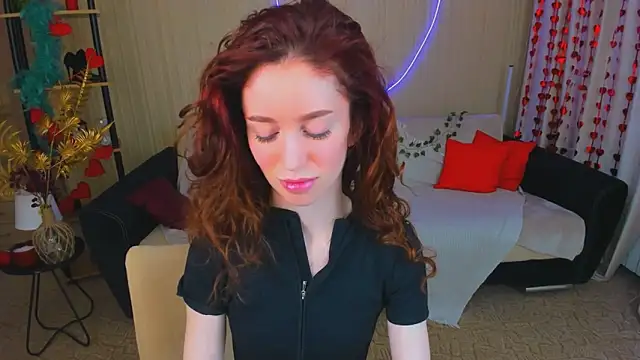 ChristinaConteeree online show from 9, 3, 2026