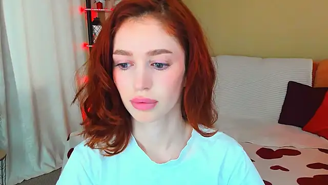 Snapshot of ChristinaConteeree chatting on 6, 7, 2026 ChristinaConteeree online show from 6, 7, 2026