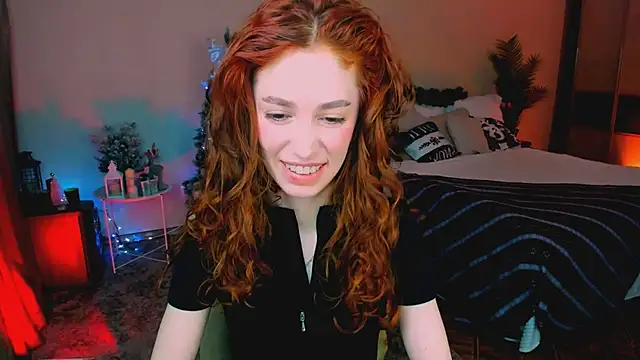 ChristinaConteeree online show from 11, 1, 2026